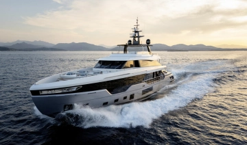 Azimut Grande 38 Trideck usado à venda