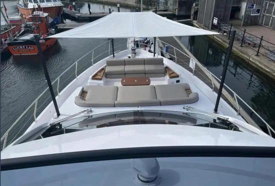 Azimut 68 FLY nuevo en venta