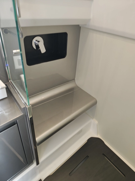 Schaefer V44 nuova in vendita