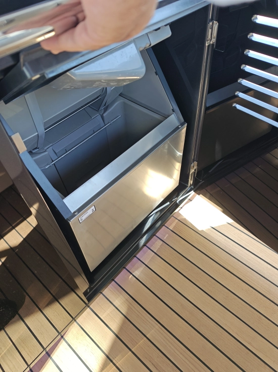 Schaefer V44 nuova in vendita