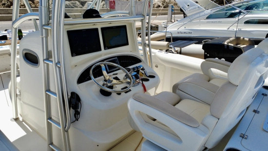 Boston Whaler 320 Outrage de segunda mano en venta