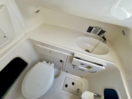 Boston Whaler 320 Outrage de segunda mano en venta