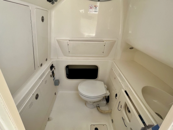 Boston Whaler 320 Outrage de segunda mano en venta