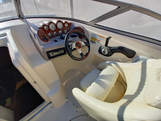 Rinker 232 CAPTIVA CUDDY preowned for sale