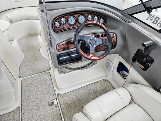 Ebbtide MYSTIQUE 2200 Bow Rider usata in vendita