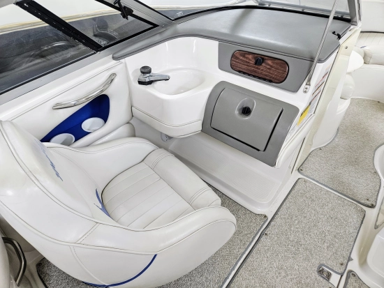 Ebbtide MYSTIQUE 2200 Bow Rider usata in vendita