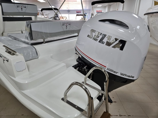 Trimarchi Petra nuevo en venta