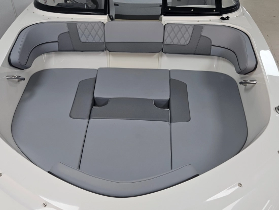 Bayliner VR4 novos à venda