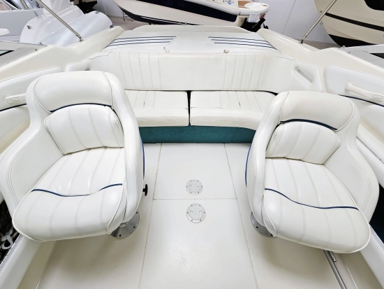 Sea Ray 230OV usata in vendita