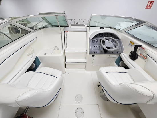 Sea Ray 230OV usata in vendita