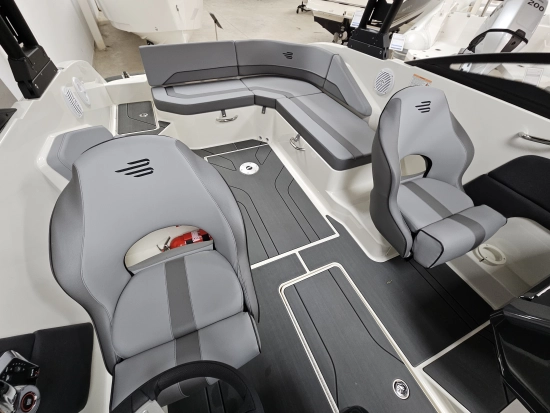 Bayliner V20 novos à venda