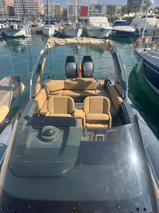 Joker boat Clubman 35 usata in vendita