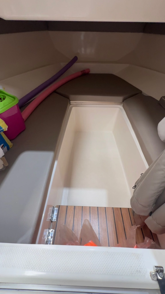 Quicksilver Sundeck Activ 675 de segunda mano en venta