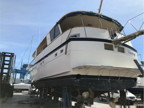 Hatteras Yachts 70 preowned for sale