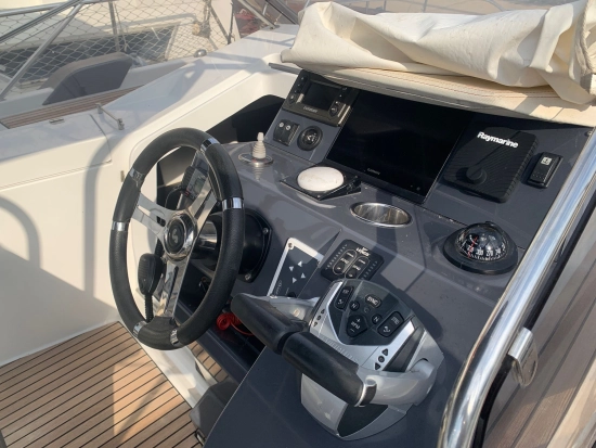 Beneteau Flyer 8.8 Sundeck de segunda mano en venta