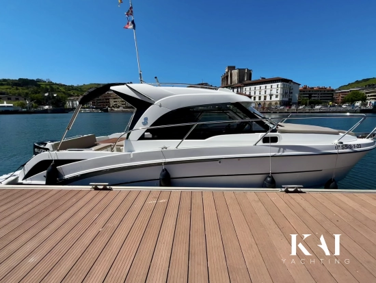 Beneteau Antares 8 Ob usado à venda