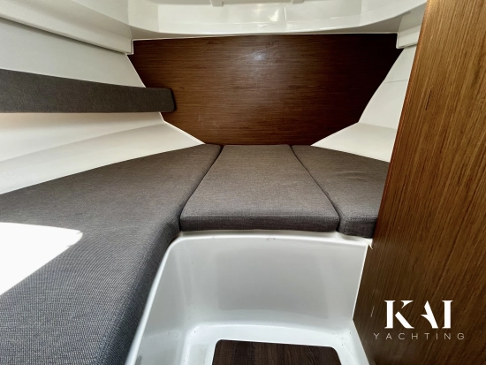 Beneteau Antares 8 Ob usado à venda
