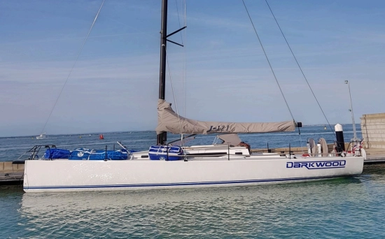 Jboats 121 DARKWOOD usado à venda