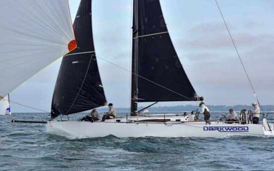 Jboats 121 DARKWOOD usado à venda