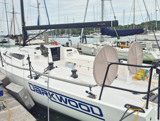 Jboats 121 DARKWOOD usado à venda