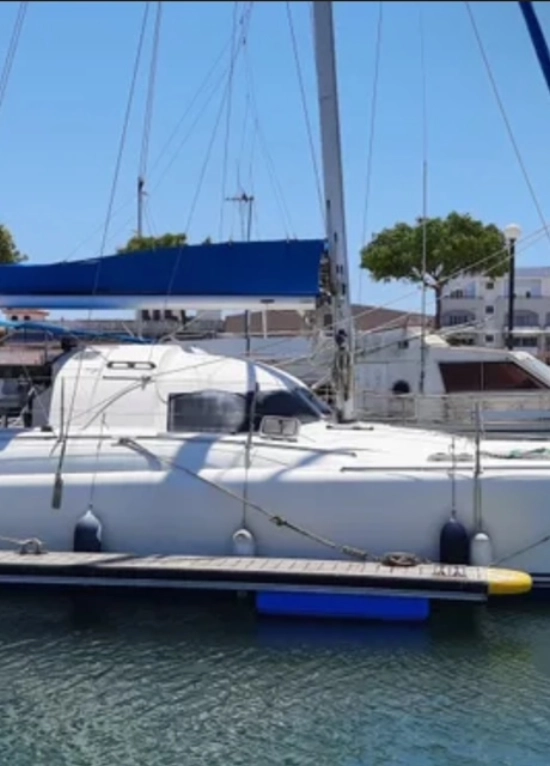 Fountaine Pajot Antigua 37 usata in vendita