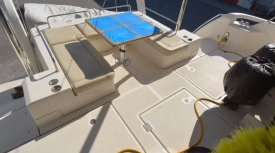 Aquila 44 YACHTS usado à venda