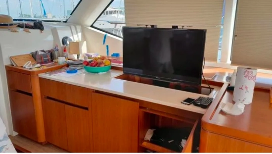 Aquila 44 YACHTS usado à venda