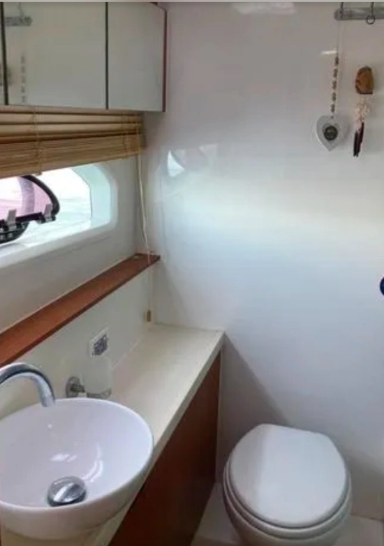Aquila 44 YACHTS usado à venda