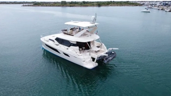 Aquila 44 YACHTS usado à venda