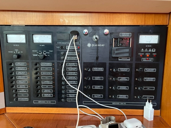 Jeanneau Sun Odissey 54 DS usado à venda