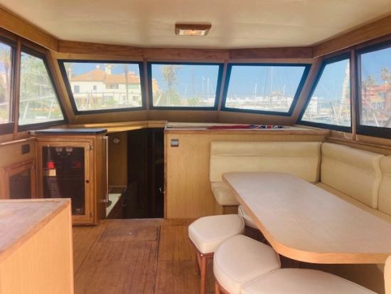 Hatteras Yachts 43 Convertible usata in vendita