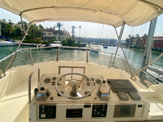 Hatteras Yachts 43 Convertible usata in vendita