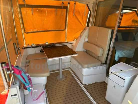 Beneteau Antares 8 usado à venda