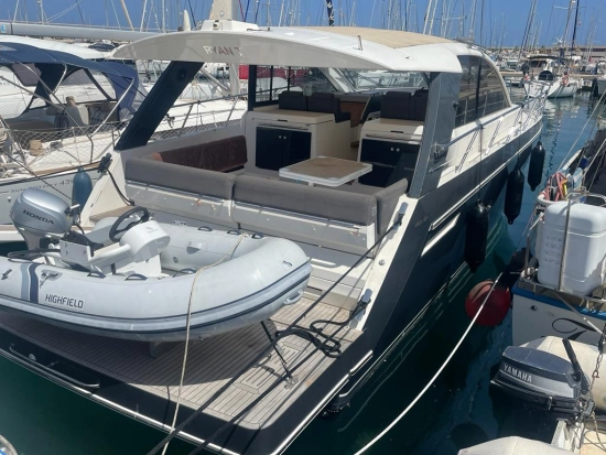 Sealine S450 preowned for sale