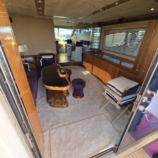 Elegance Yacht 64 usata in vendita
