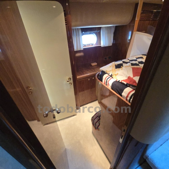 Elegance Yacht 64 usata in vendita