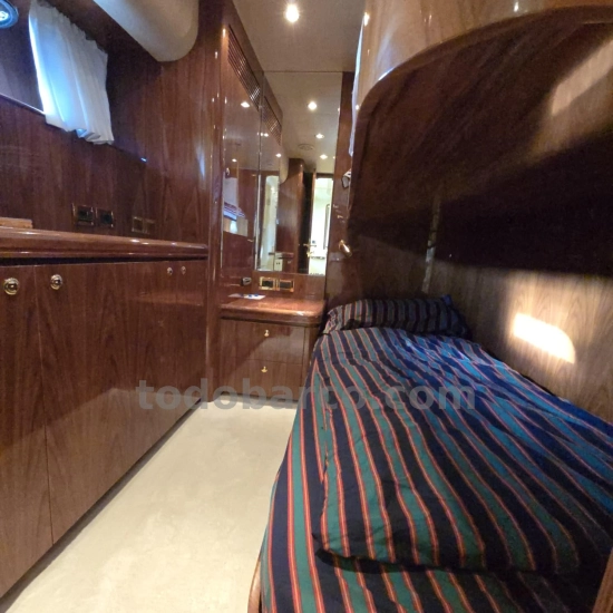 Elegance Yacht 64 usata in vendita