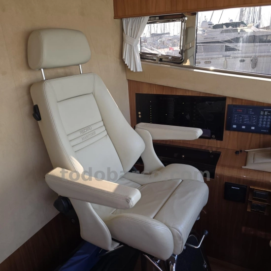 Elegance Yacht 64 usata in vendita