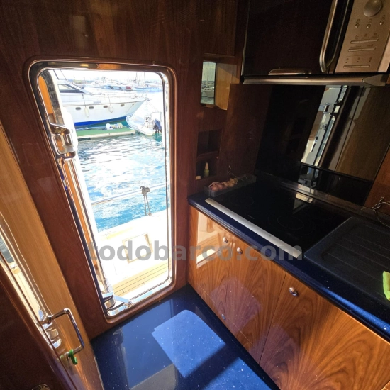 Elegance Yacht 64 usata in vendita