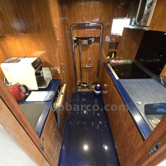 Elegance Yacht 64 usata in vendita