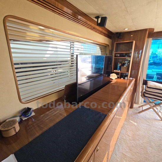 Elegance Yacht 64 usata in vendita