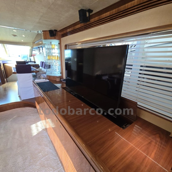 Elegance Yacht 64 usata in vendita