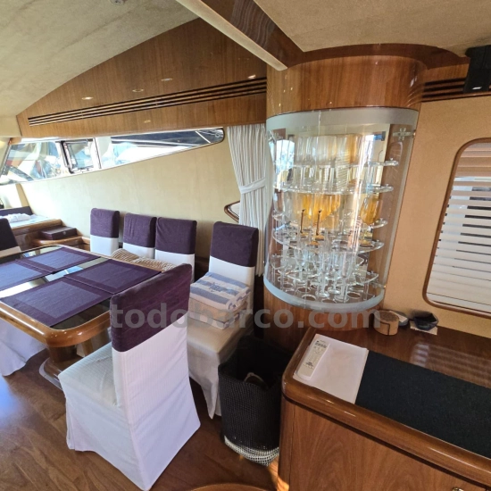 Elegance Yacht 64 usata in vendita