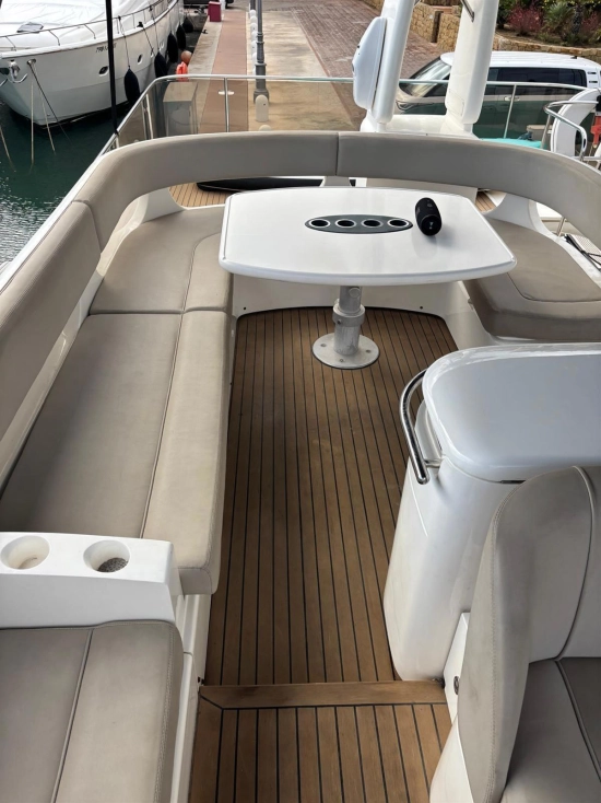 Princess 65 Flybridge usata in vendita