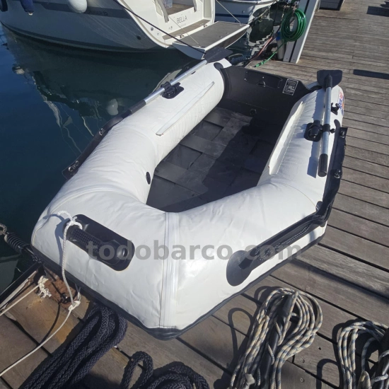 Bavaria Yachts 37 Cruiser usado à venda