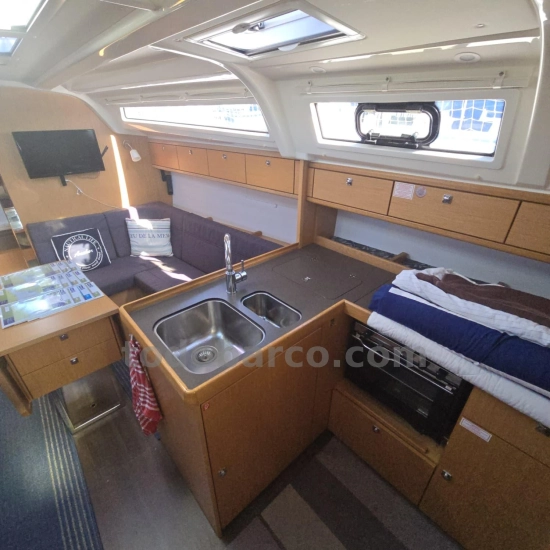 Bavaria Yachts 37 Cruiser usado à venda