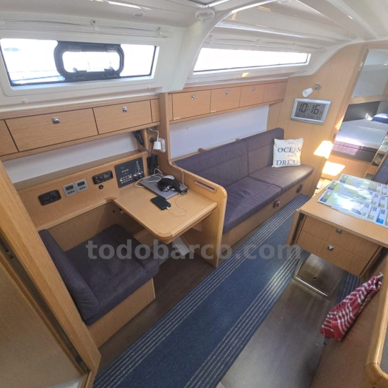 Bavaria Yachts 37 Cruiser usado à venda