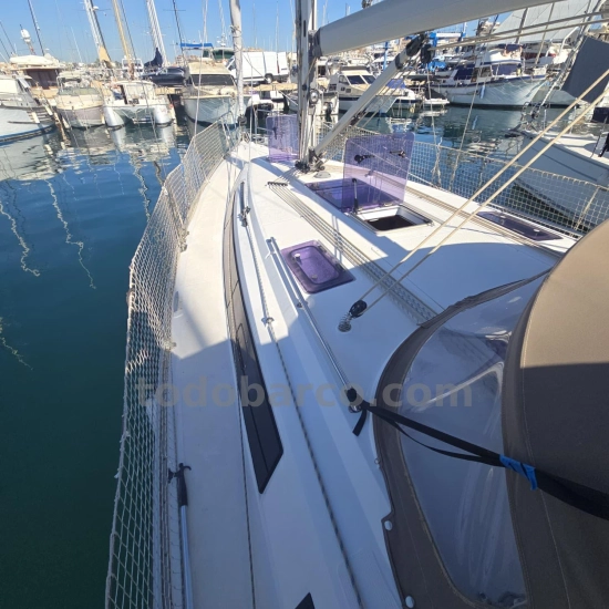 Bavaria Yachts 37 Cruiser usado à venda