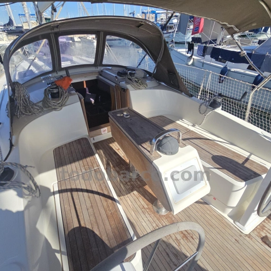 Bavaria Yachts 37 Cruiser usado à venda