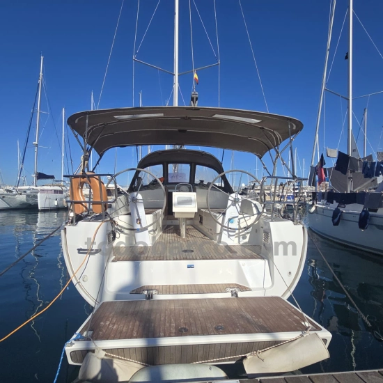 Bavaria Yachts 37 Cruiser usado à venda